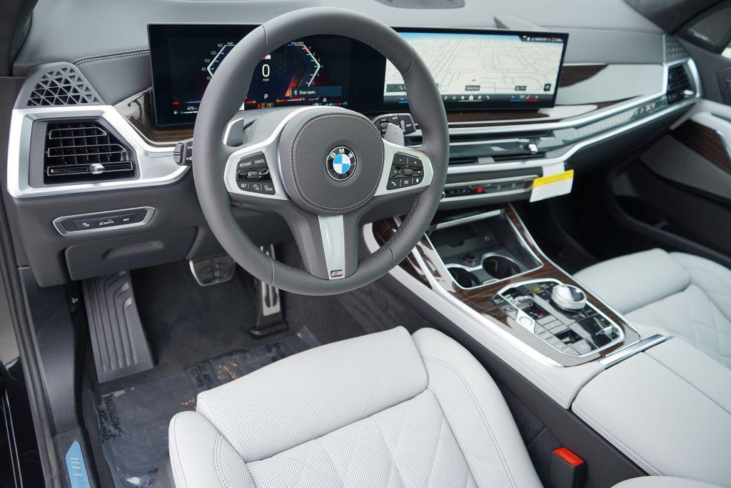 new 2026 BMW X7 car, priced at $103,115