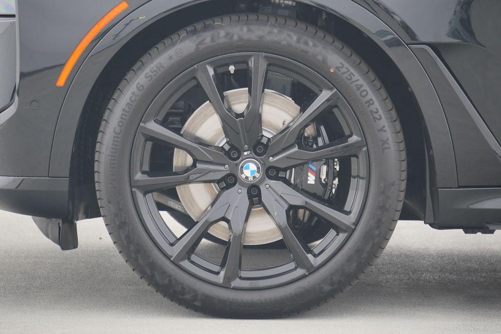 new 2026 BMW X7 car, priced at $103,115