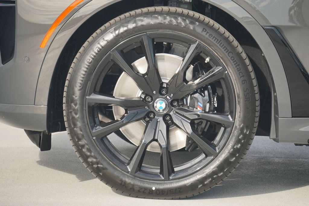 new 2026 BMW X7 car, priced at $99,015