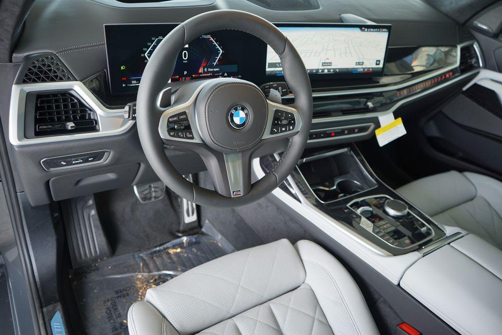 new 2026 BMW X7 car, priced at $99,015