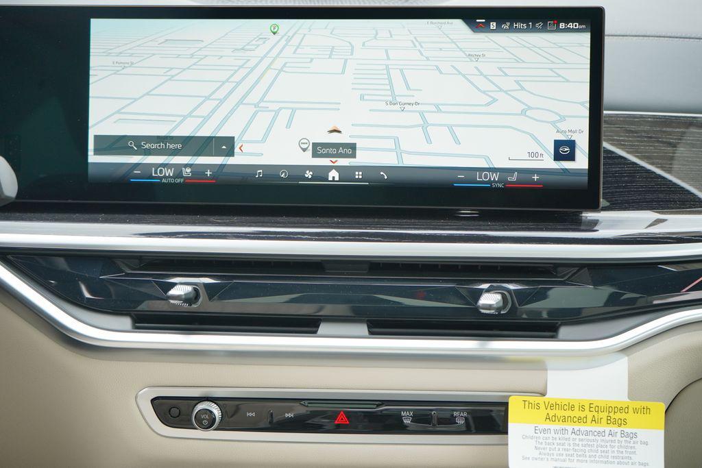 new 2026 BMW X7 car, priced at $121,715