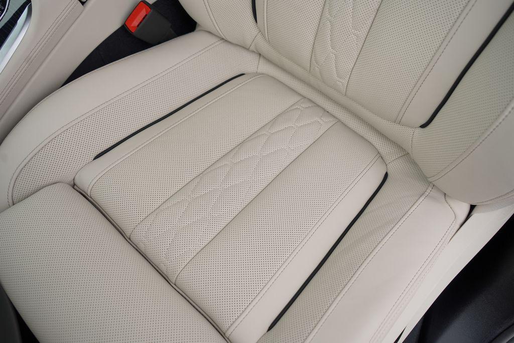 new 2026 BMW X7 car, priced at $121,715