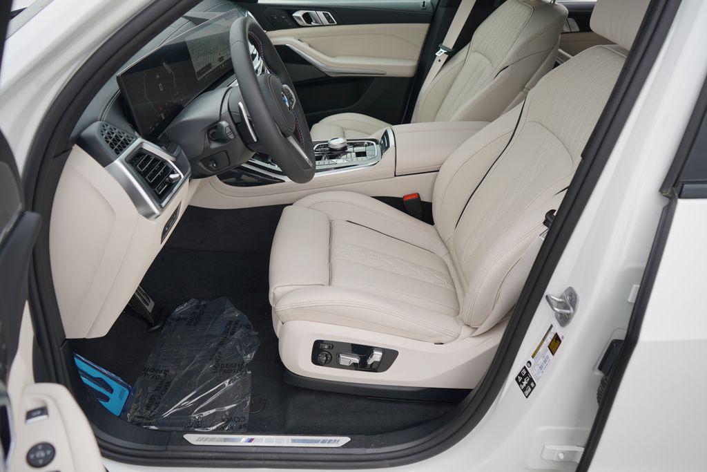 new 2026 BMW X7 car, priced at $121,715