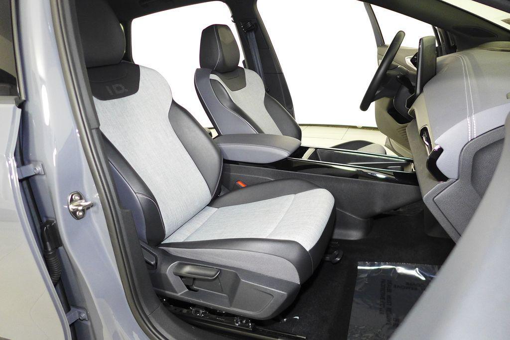 used 2023 Volkswagen ID.4 car, priced at $17,888