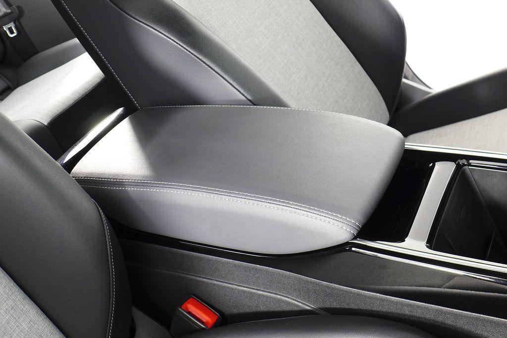 used 2023 Volkswagen ID.4 car, priced at $17,888