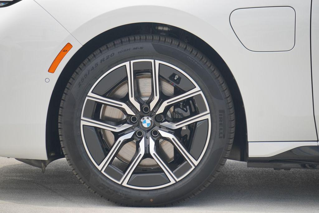 new 2026 BMW 750e car, priced at $114,430