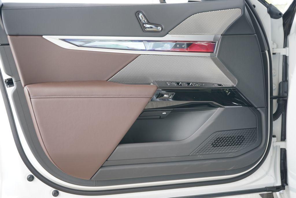 new 2026 BMW 750e car, priced at $114,430