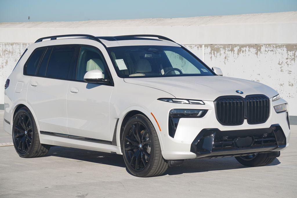 new 2026 BMW X7 car, priced at $101,115