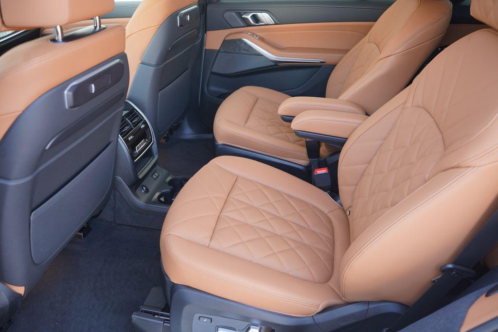 used 2025 BMW X7 car, priced at $82,670