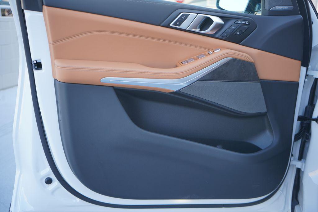 used 2025 BMW X7 car, priced at $82,670