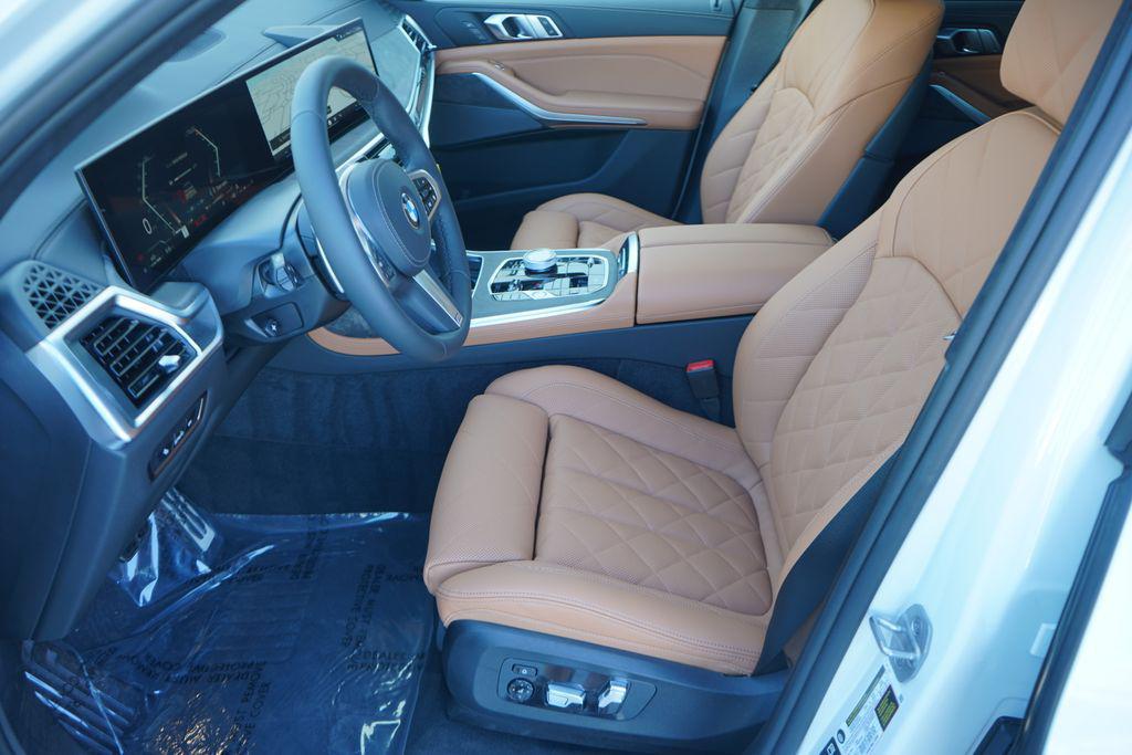 used 2025 BMW X7 car, priced at $82,670