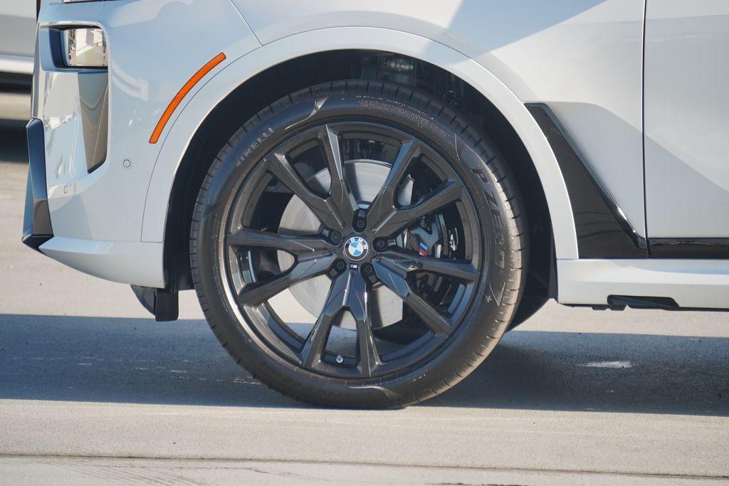 used 2025 BMW X7 car, priced at $82,670