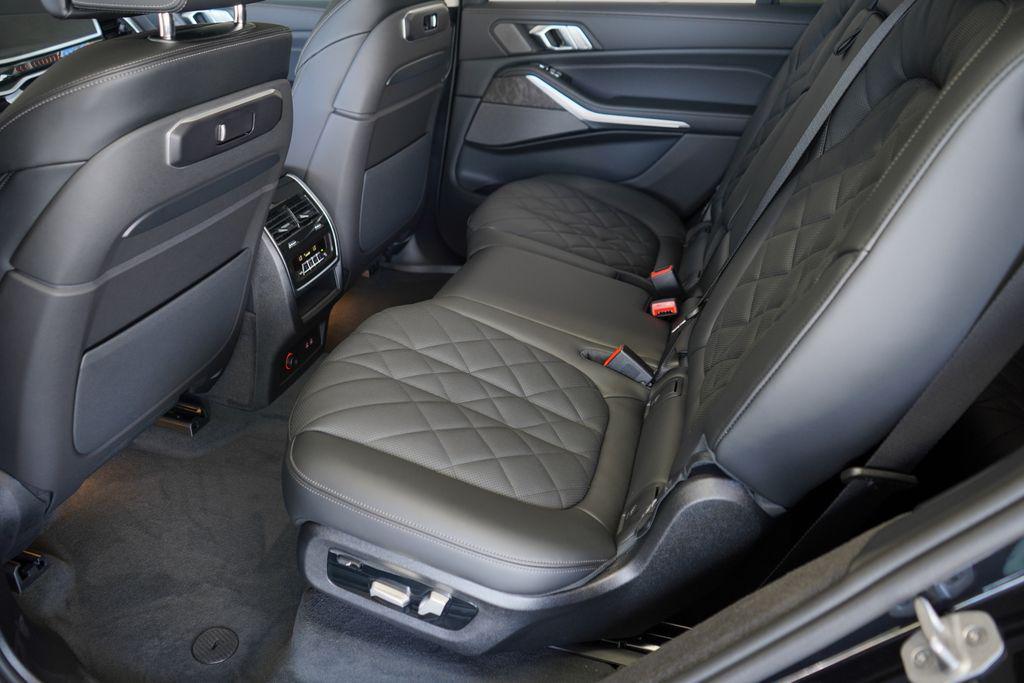 new 2026 BMW X7 car, priced at $89,915