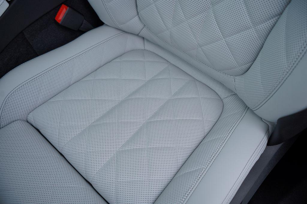 new 2026 BMW X6 car, priced at $103,125