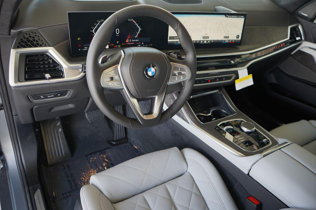 new 2026 BMW X7 car, priced at $92,465