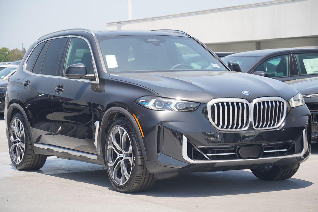 new 2025 BMW X5 PHEV car, priced at $80,160