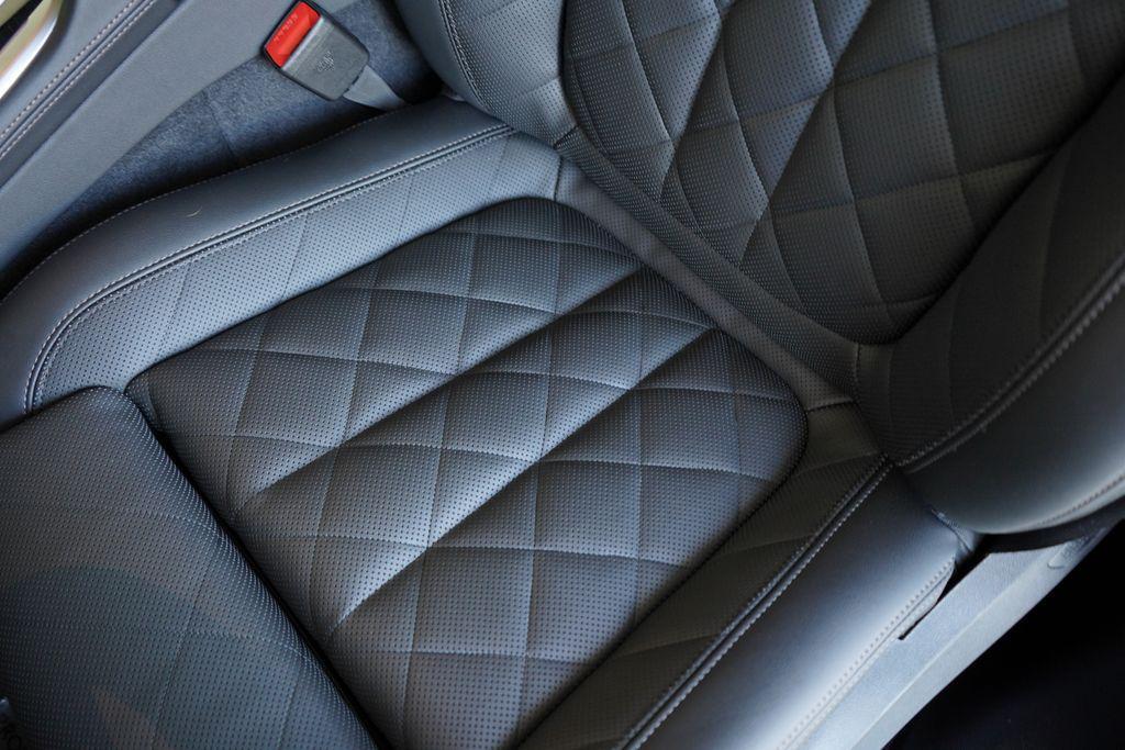 new 2026 BMW X7 car, priced at $99,865