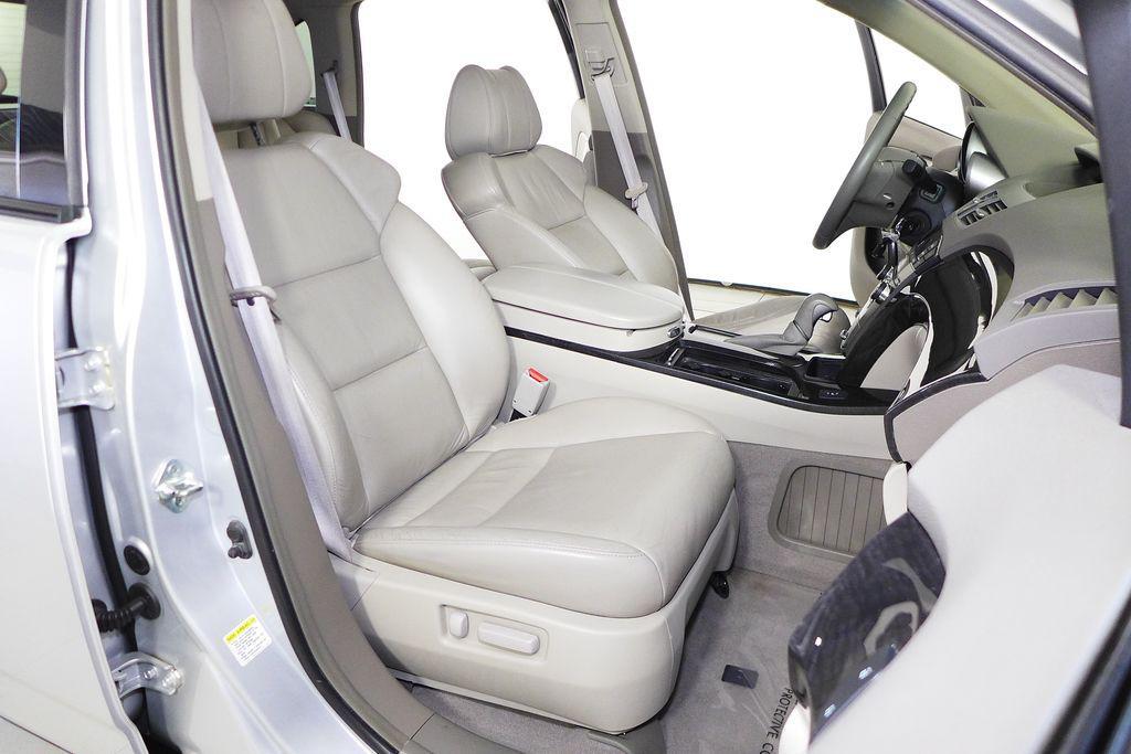 used 2009 Acura MDX car, priced at $9,888