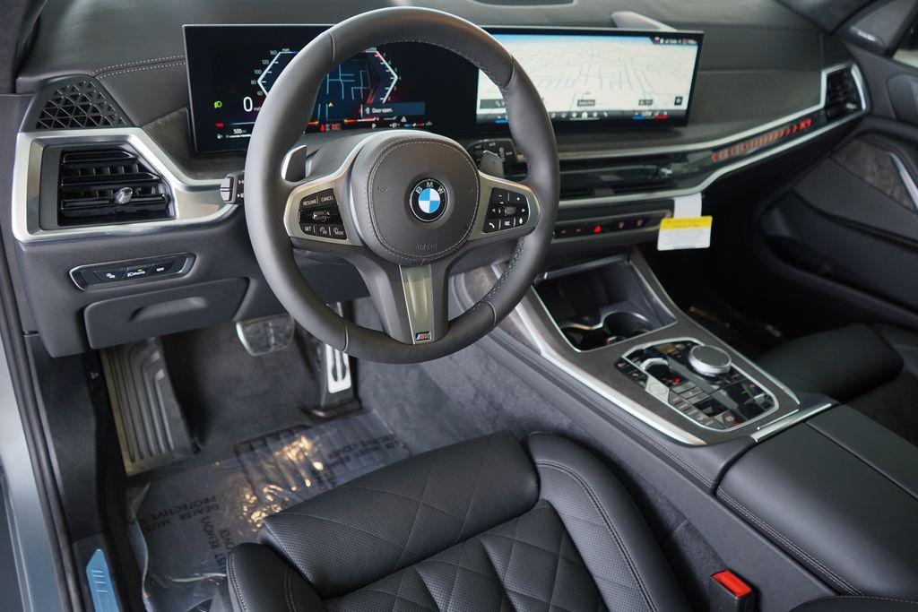 new 2026 BMW X7 car, priced at $98,110