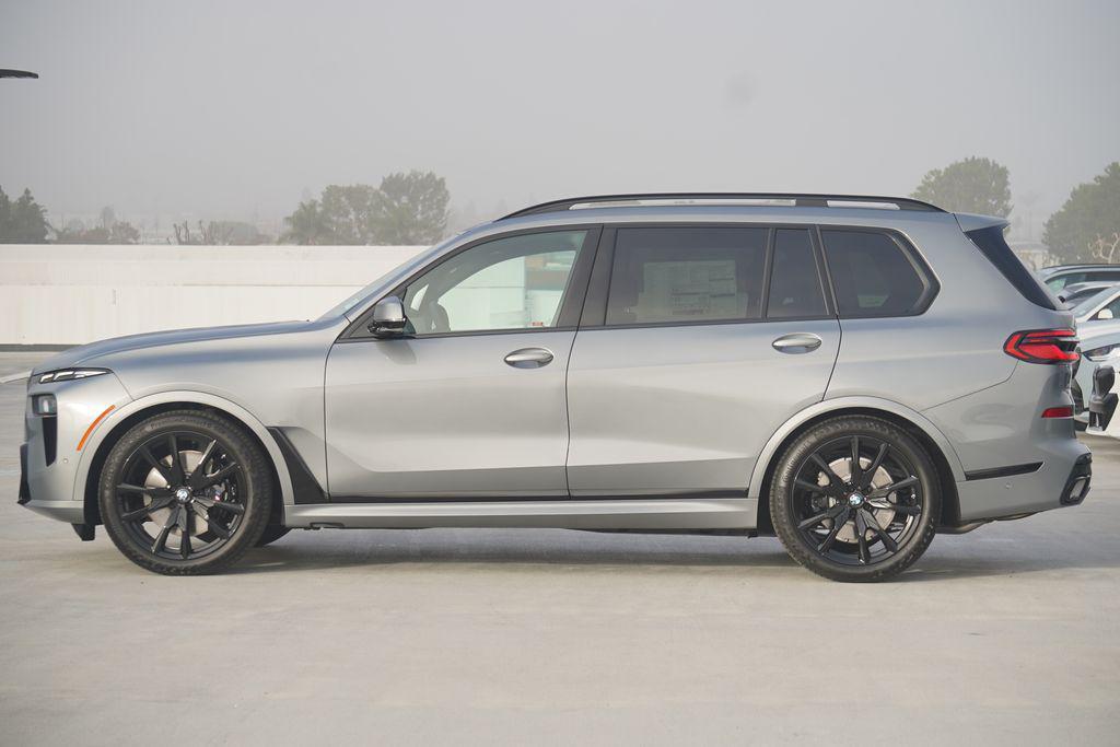 new 2026 BMW X7 car, priced at $98,110