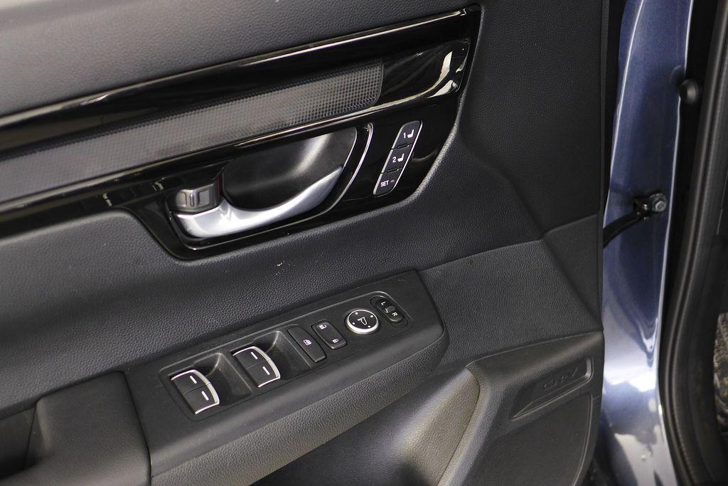 used 2024 Honda CR-V car, priced at $29,488