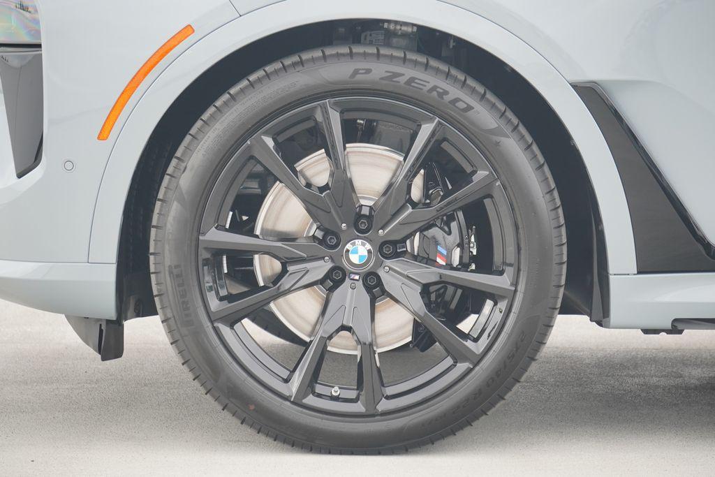 new 2026 BMW X7 car, priced at $98,815