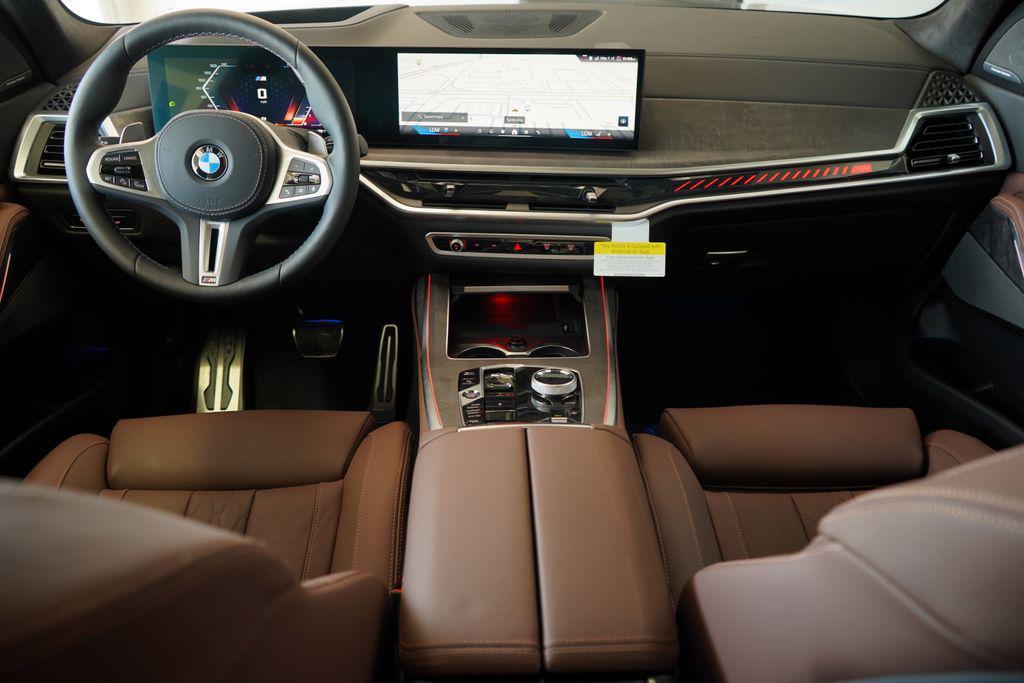 new 2025 BMW X7 car, priced at $119,550