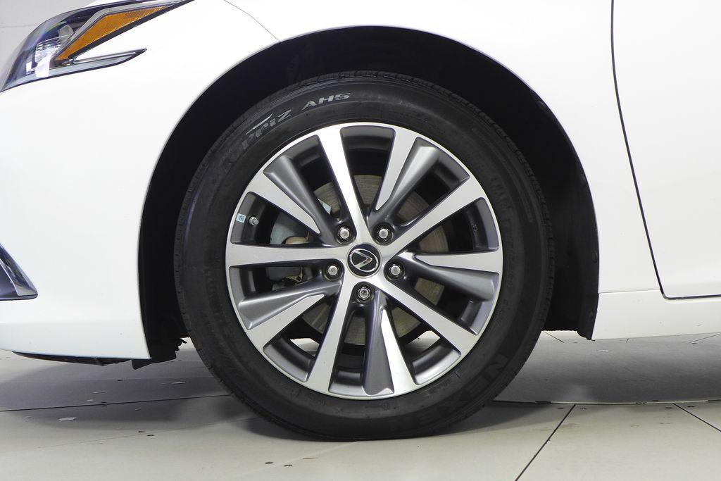 used 2021 Lexus ES 300h car, priced at $23,888