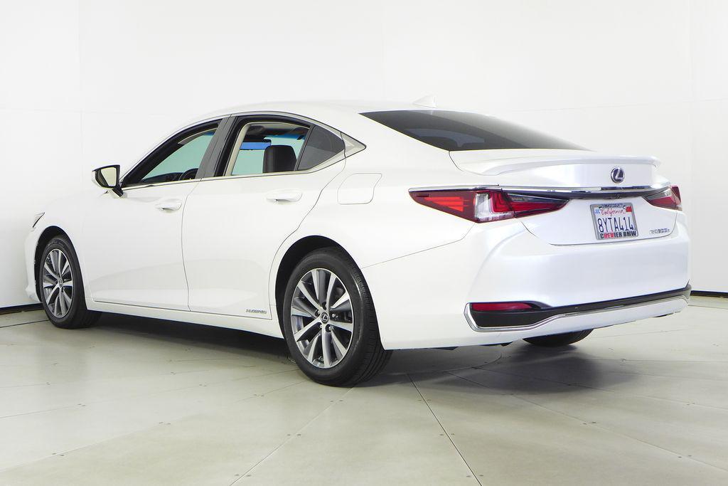 used 2021 Lexus ES 300h car, priced at $23,888