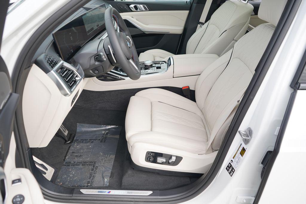 new 2026 BMW X7 car, priced at $120,865