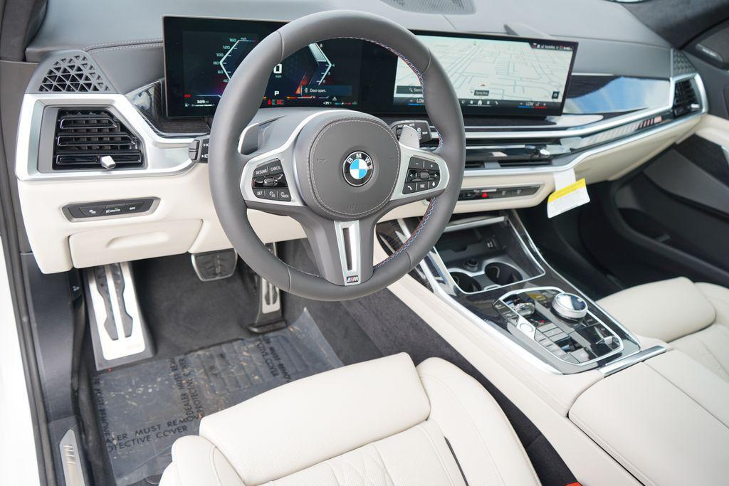 new 2026 BMW X7 car, priced at $120,865