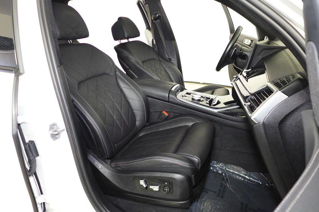 used 2023 BMW X7 car, priced at $59,888