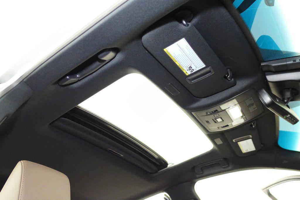 used 2022 Lexus ES 300h car, priced at $34,888