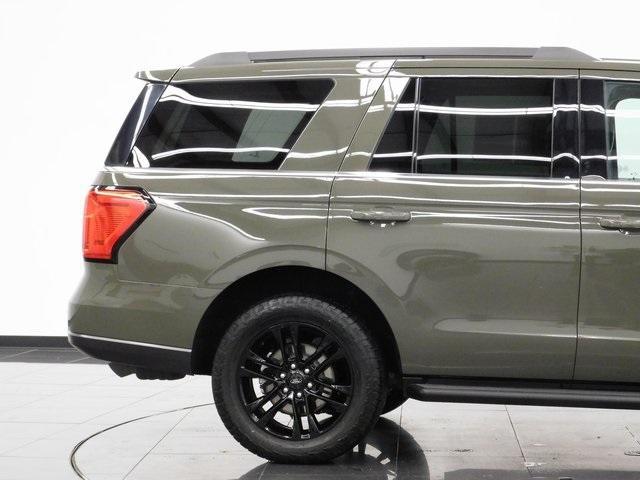 used 2024 Ford Expedition car, priced at $55,965