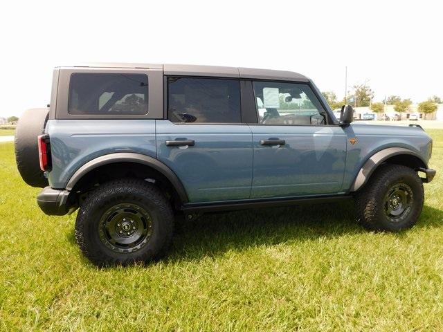 new 2025 Ford Bronco car, priced at $60,858