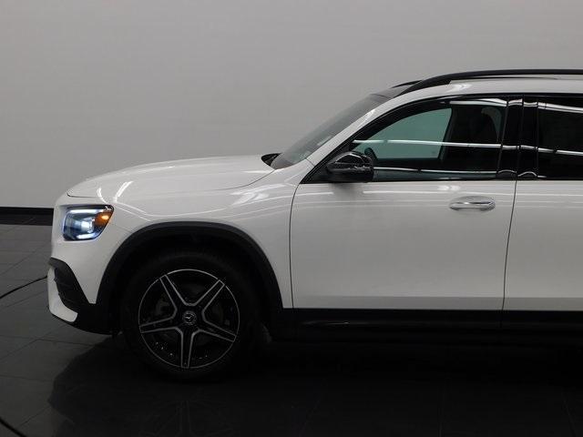 used 2023 Mercedes-Benz GLB 250 car, priced at $33,965