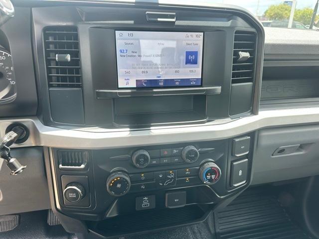 new 2025 Ford F-250 car, priced at $45,356
