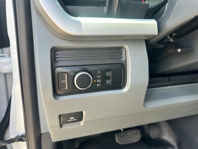 new 2025 Ford F-250 car, priced at $45,356
