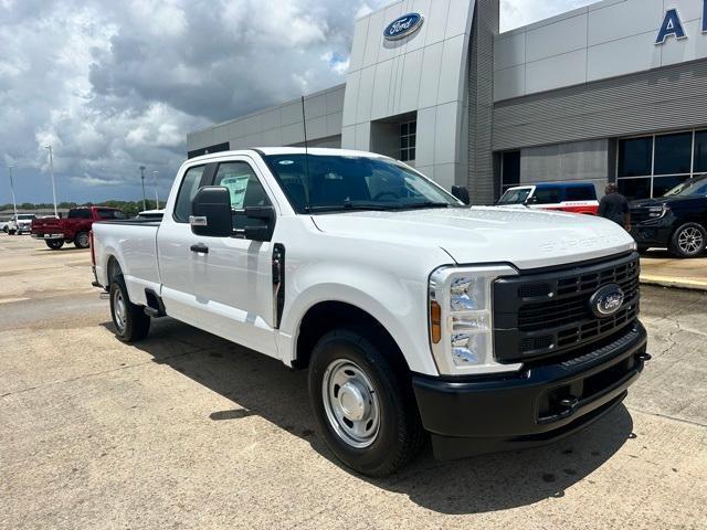 new 2025 Ford F-250 car, priced at $45,356