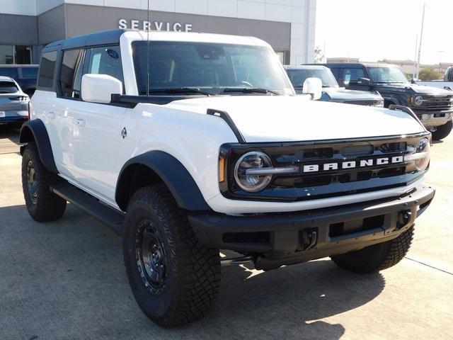 new 2024 Ford Bronco car, priced at $59,335