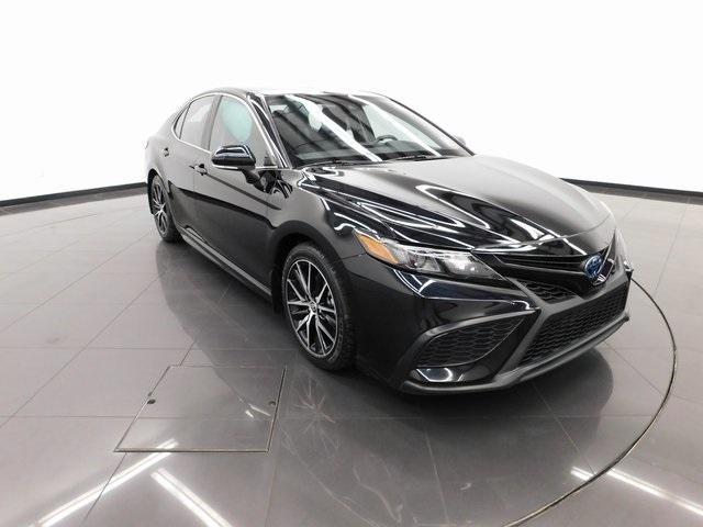 used 2024 Toyota Camry Hybrid car, priced at $27,965