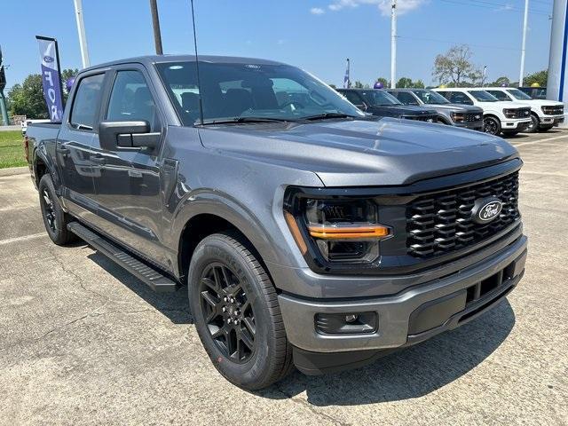 new 2024 Ford F-150 car, priced at $44,210