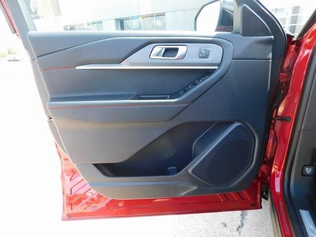 new 2025 Ford Explorer car, priced at $46,083