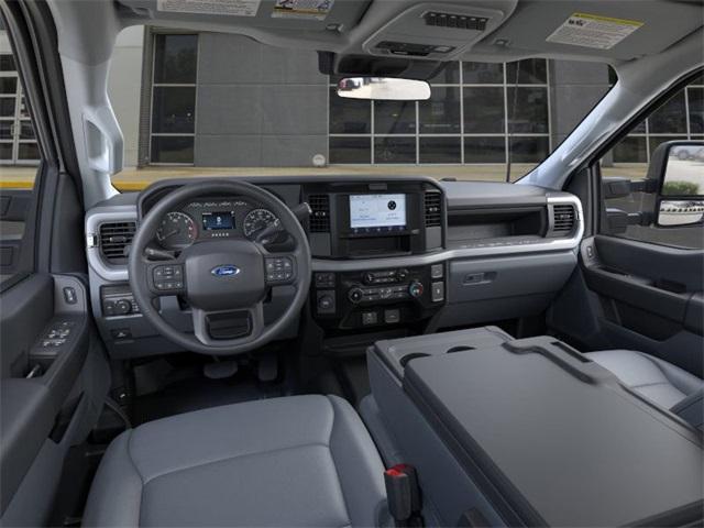 new 2025 Ford F-250 car, priced at $49,520