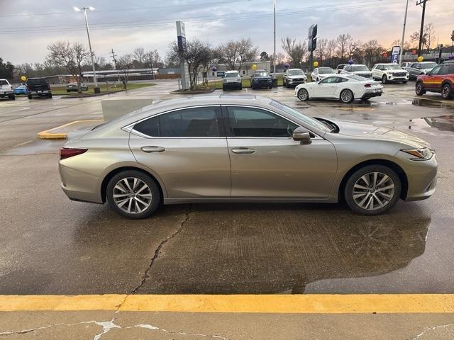 used 2021 Lexus ES 350 car, priced at $33,565