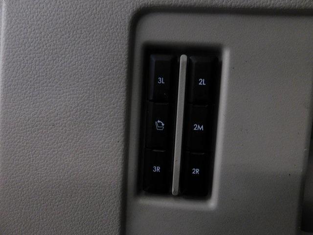 used 2019 Lincoln Navigator car, priced at $39,465
