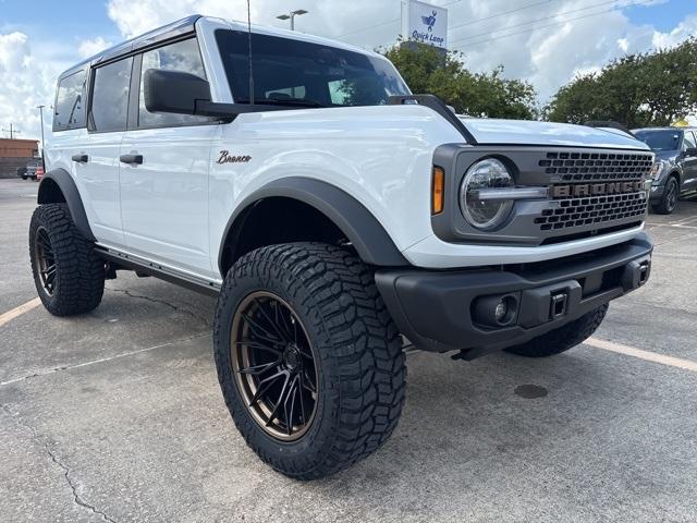 new 2025 Ford Bronco car, priced at $67,272