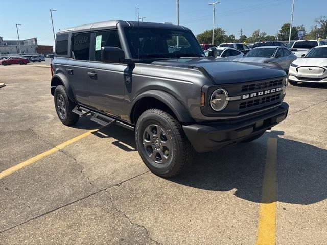 new 2025 Ford Bronco car, priced at $46,501