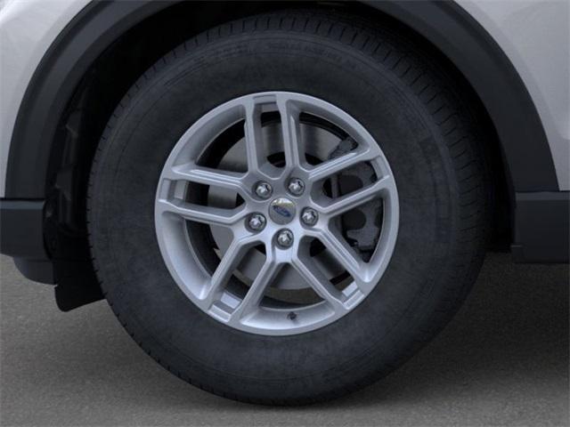 new 2025 Ford Explorer car, priced at $39,875