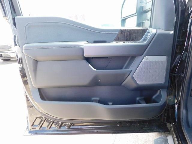 new 2025 Ford F-250 car, priced at $82,841